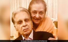 Why saira banu left bollywood? Sab Kuch Theek Hai Saira Banu Shares An Update On Dilip Kumar S Health
