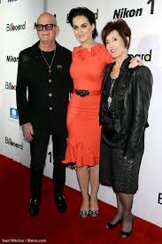 Katy perry is currently wallowing in deep illuminati symbolism. Does Katy Perry Believe In God Dad Keith Calls Her Devil Child