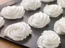 The best substitutes for meringue powder in royal icing include fresh egg whites. 8 Best Meringue Powder Substitutes Substitute Cooking