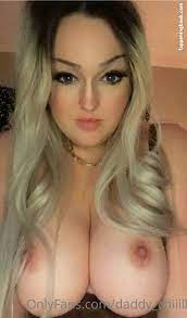 Miiissmelissa  daddy_chiiill Nude, OnlyFans Leaks, The Fappening - Photo  2868195 - FappeningBook