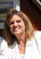 Anne Overholt's Instagram, Twitter & Facebook