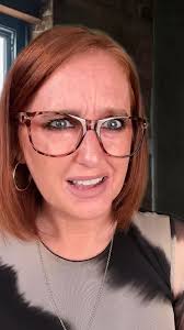 This is PERFORMATIVE parenting 😬