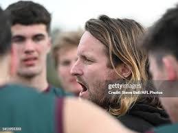 Isaac Cullen's Instagram, Twitter & Facebook