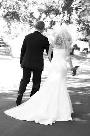 Sie werden hauptsächlich in der östlichen türkei, im nördlichen syrien, im norden des irak und nordwesten und westen des irans gesprochen. Aberglaube Am Hochzeitstag Ewigetrauringe