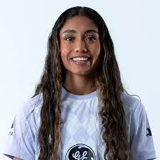 Angie Baron's Instagram, Twitter & Facebook