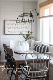 Start Your Day Off With A Smile When You Have Coffee Or Breakfast In One Of These 21 Charming Breakfast Nook Breakfast Nook Table Dining Nook Farmhouse Dining