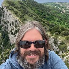 My first project. It is not perfect but Iam happy with the result. I still  have a lot to learn but this is a start. I would like some advice