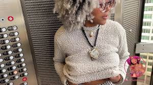 Nerdy Ebony Public Flashing - XNXX.COM