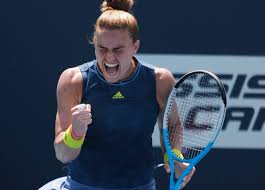 This year's roland garros proved to be more sour than sweet for maria sakkari. Maria Sakkari S Racquet Tennisnerd Net What Racquet Does Sakkari Use