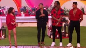 Love Island USA' Host Sarah Hyland Gets Called Out By Islander For Being  "Disrespectful" In "Red Wedding" Dumping Episode