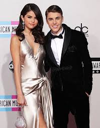 Selena Gomez S Boyfriends Relationship Timeline See Pics Hollywood Life