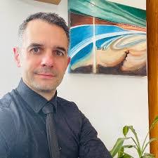 Libby Sutherland's Instagram, Twitter & Facebook