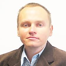 Kim jest Rafał Lewandowski?