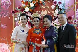 Hiếu lương, theo nhịp sống việt 01:20 08/06/2021. Nhan Sáº¯c Máº·n Ma Cá»§a Máº¹ Vá»£ Cáº§u Thá»§ Duy Máº¡nh Vietnamnet