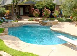 Everyone Loves Luxury Swimming Pool Designs Aren T They We Love To Watch Luxurious Swim Swimming Pools Backyard Landscape Simple Pool Swimming Pools Backyard
