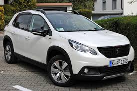 This model has electric motor, but there are also petrol & diesel engines available. Peugeot 2008 Puretech 130 Gt Line Im Test 4wd Tests 4wd Motorline Cc