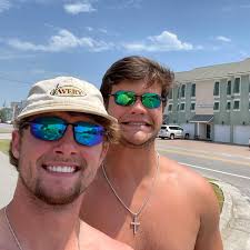 Matthew Callicutt (@matthew_callicutt) • Instagram photos and videos