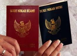 Contoh buku nikah kosong in addition, it will feature a picture of a kind that may be seen in the gallery of contoh buku nikah kosong. Misteri Hilangnya 2 000 Buku Nikah Tahun 2017 Di Pasbar Mulai Temui Titik Terang Klikpositif Com Media Generasi Positif