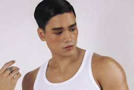 Marco Gumabao is riding solo