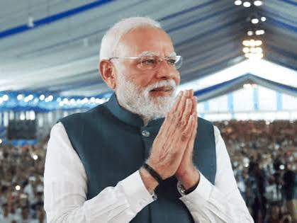 High-Tech Welcome for PM Modi
