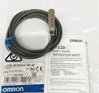 1PC New Omron E2B-M12KS04-WZ-B1 Proximity Sensor Free Shipping  E2BM12KS04WZB1