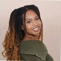 3400+ profilů „Emmeline“