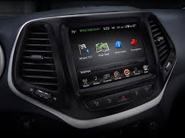 The uconnect miles app allows you to earn miles automatically for all your vehicle. Fca Uconnect Bug Sparks Outrage