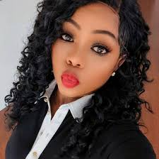 What is the best way to sell a swim spa and determine a fair asking price?