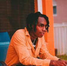 Pin Heyitstati01 Lowkey Rapper Man Crush Everyday Cute Rappers