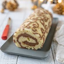 Buche Roulee Chocolat Et Caramel Regilait Recette Roule Au Chocolat Patissiere Chocolat