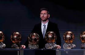 We have compared the major individual awards a professional footballer can receive. Lionel Messi Wins Ballon D Or For Sixth Time Turkish News