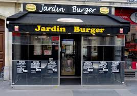 That burger joint features all natural 100% angus burgers and hand cut fries. Restaurant Halal Jardin Burger Sur Paris Halal
