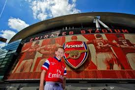 Jun 25, 2021 · arsenal have agreed to open up the emirates stadium to the public today, and will remain open until monday for people to go and receive their vaccinations, and an appointment isn't even necessary. Die 5 Besten London Emirates Stadium Touren 2021 Viator