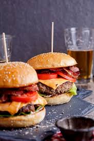 Classic Bacon Cheeseburger Simply Delicious Recipe Bacon Cheeseburger Yummy Food Food
