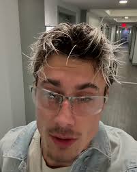 I'm buzzing this off 👋 #nomáspelo