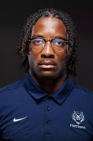 Jordan Batts's Instagram, Twitter & Facebook