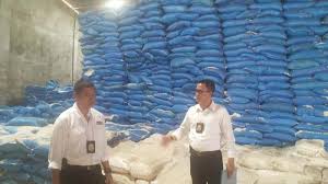 Kumpulan berita gudang garam terbaru hari ini. Breaking News Garam Tanpa Label Sni Ini Diedarkan Di Pasar Lampung Tribun Lampung