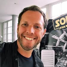 Jeff Grebe's Instagram, Twitter & Facebook