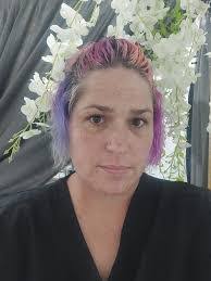 Shannon Kluge's Instagram, Twitter & Facebook