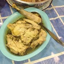 Banjar cuisine generally includes soupy foods like sop ayam banjar. Ayam Arak Koi Ciu Budaya Indonesia
