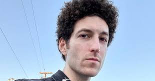 Filho de Paul Stanley toparia participar de nova versão do Kiss? Ele  responde