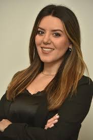 Fern Connolly's Instagram, Twitter & Facebook