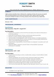 Motivated waiter experienced working in a busy restaurant. Head Waitress Resume Samples Qwikresume
