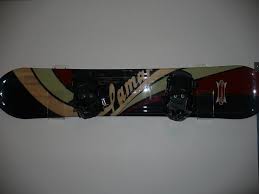 Hangtime usa snowboard wall mount hanger rack sims best ski and mounts reviews board dock display storage racks 10 in diy hometalk. Diy Wall Snowboard Rack 5 Steps Instructables
