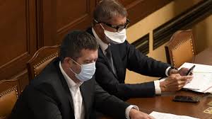 A žádal jsem média, aby odešla, aby nás nefotila. Babis S Hamackem Se Stale Nedohodli Na Podobe Danoveho Balicku Ke Shode Se Posunuli U Pridavku Na Deti Hospodarske Noviny Ihned Cz