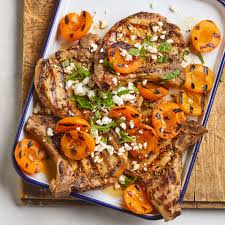 Wipe out the skillet and add. Healthy Pork Chop Recipes Eatingwell