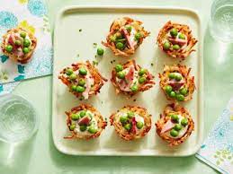 But the trick to easy entertaining is creating a menu that doesn't keep you, the host, in the kitchen. Best Traditional Easter Dinner Recipes And Menu Ideas Food Network