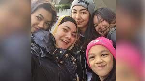 Meski sempat berkonflik, namun hubungan mantan pasangan suami istri itu kini kembali akur, bunda. Anak Anak Faisal Harris Tak Kalah Cantik Dari Jennifer Dunn Showbiz Liputan6 Com