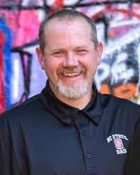 Kristy Guyer's Instagram, Twitter & Facebook