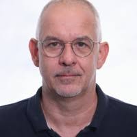 90+ "Tom Schaaf" profiles